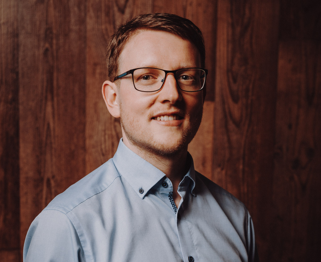 Dr. Matthias Quent